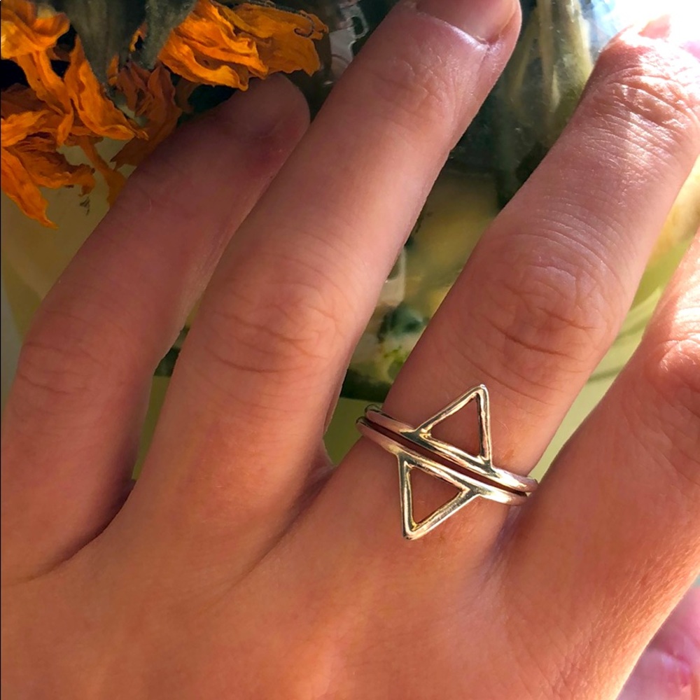 Silver Opposing Triangle Ring
